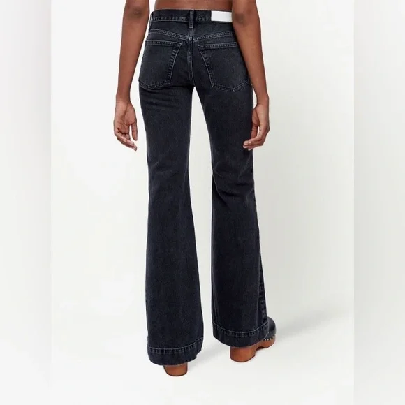 RE/DONE Denim 70’s Mid-Rise Flared Jeans in Black Size 26